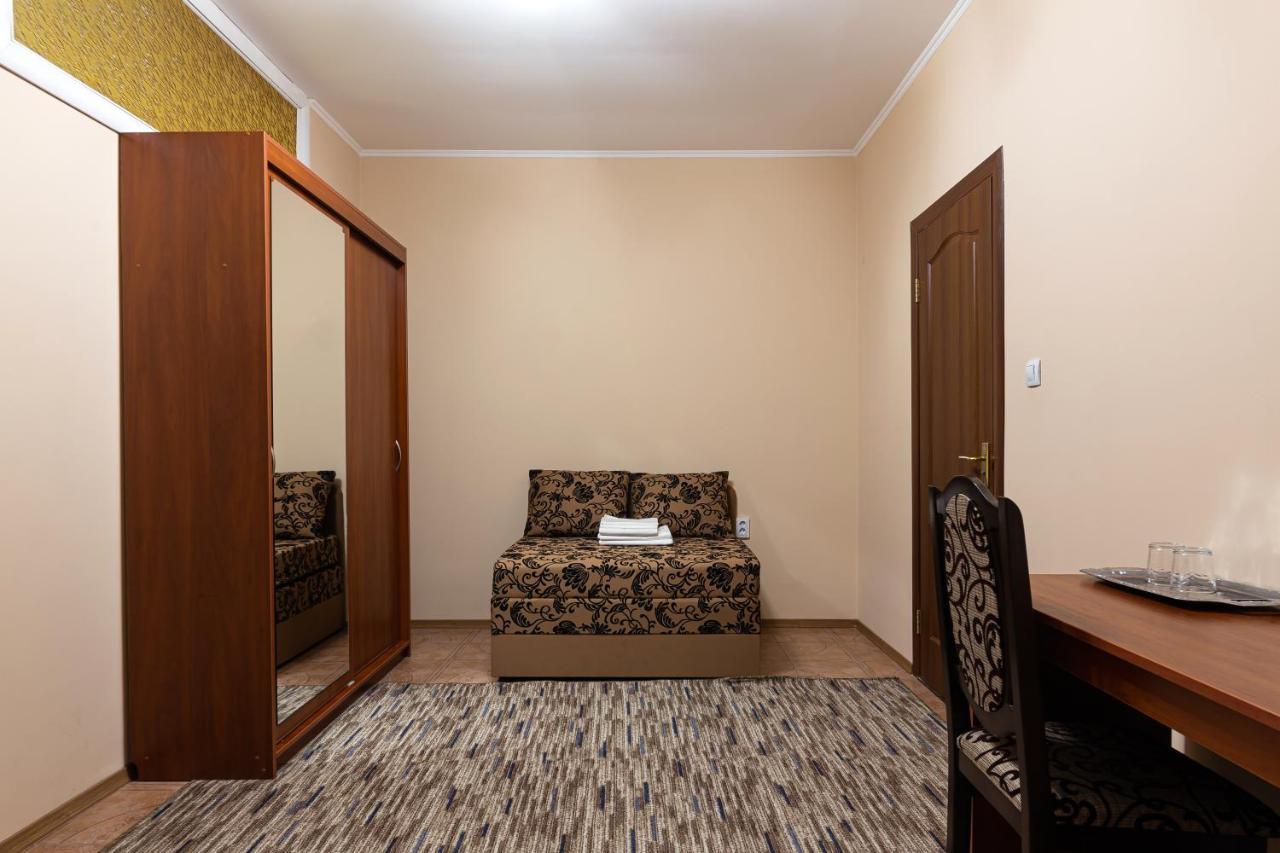 Mohnate Panska Rovin Hotel מראה חיצוני תמונה